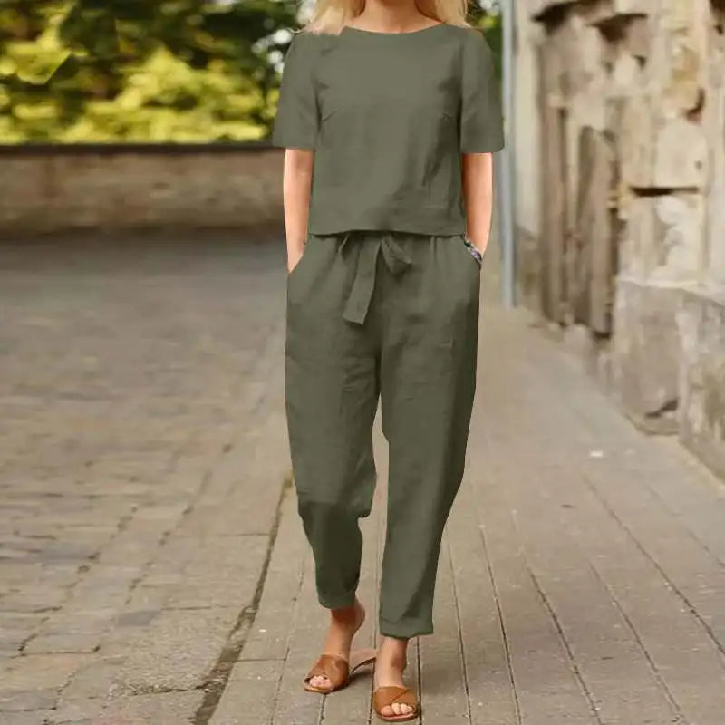 Charm™ – Chic Two-Piece Lounge Set